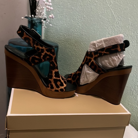 Michael Michael Kors Hair Calf Wedge - Picture 6 of 9